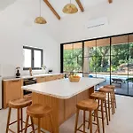 Villa Three Little Birds